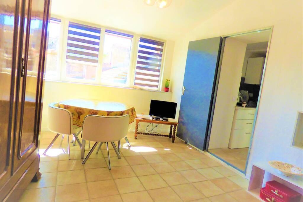 La Terrasse Ensoleillee Arles Camargue Apartman Kültér fotó