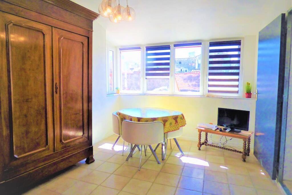 La Terrasse Ensoleillee Arles Camargue Apartman Kültér fotó